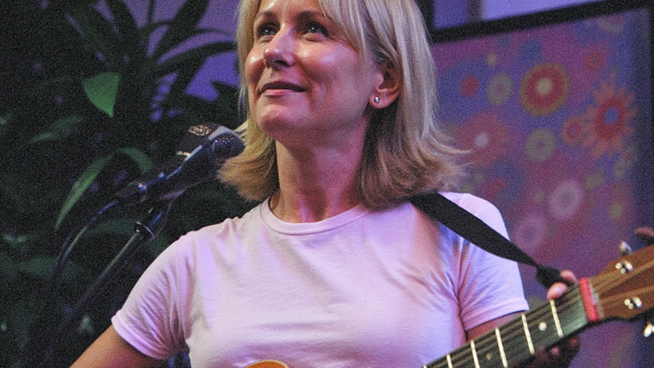Jill Sobule Dies in Minnesota House Fire: Singer-Songwriter's Shocking Death Leaves Fans Reeling